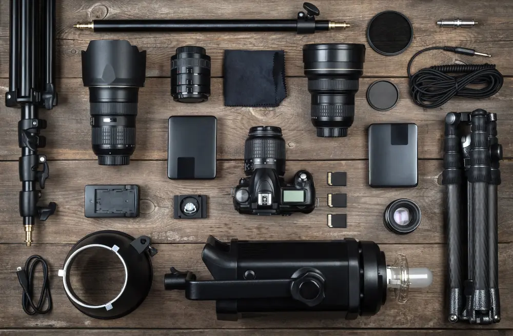 10-great-dslr-accessories-for-beginning-photographers