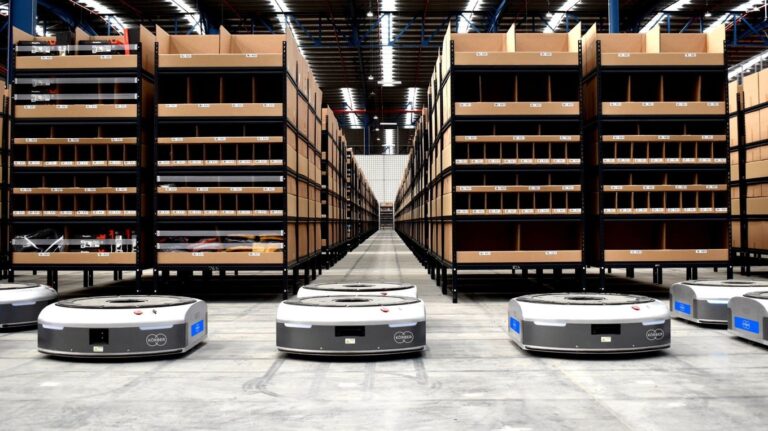 Logistics Robots Market